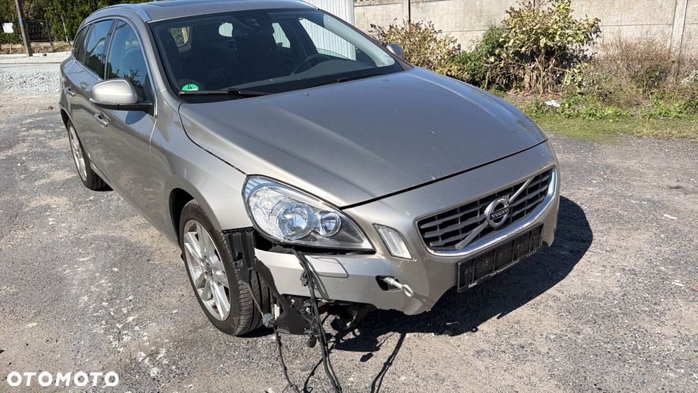 Volvo V60 - 15