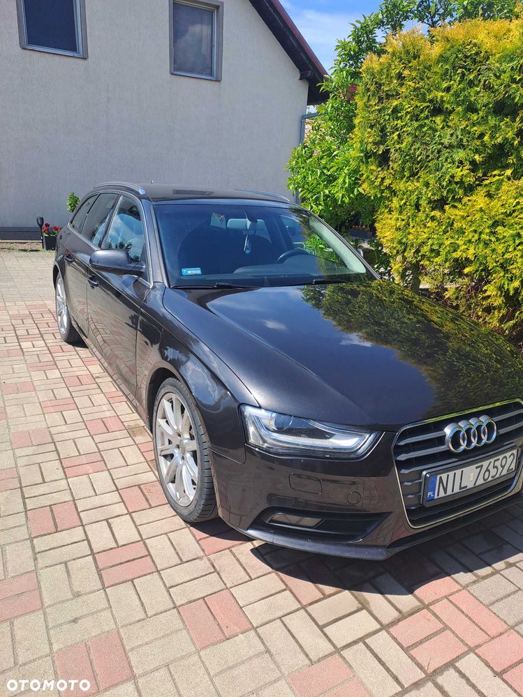 Audi A4 Avant - 8