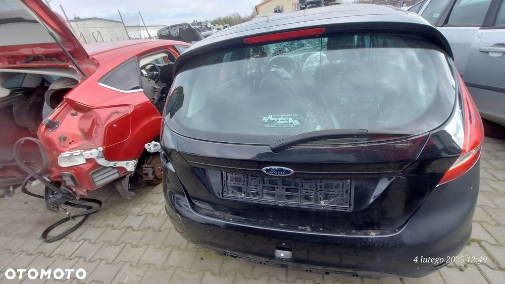 Fiesta mk7 07- klapa tył czarna kolor lakier F0 - 1