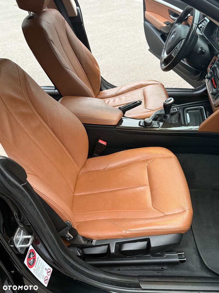 BMW Seria 3 318d Luxury Line - 26