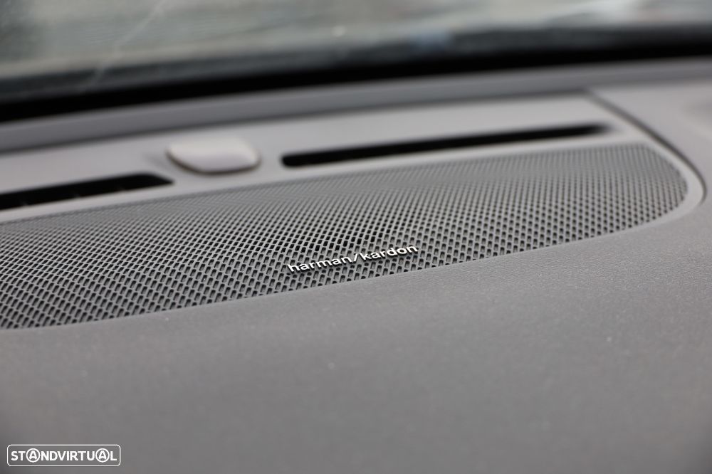 Volvo XC 40 2.0 B4 Inscription - 35