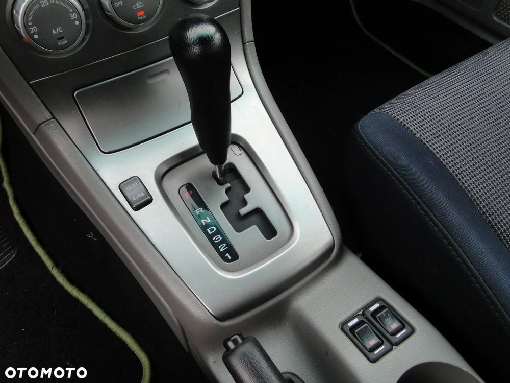 Subaru Forester 2.0 XC Celebration - 31