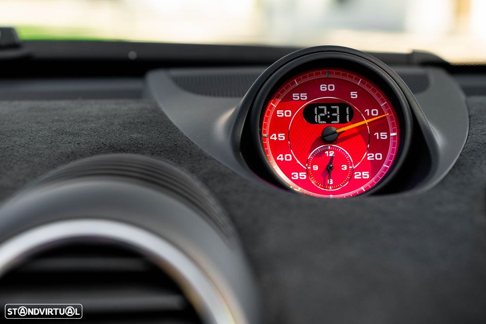 Porsche 718 Spyder RS - 57