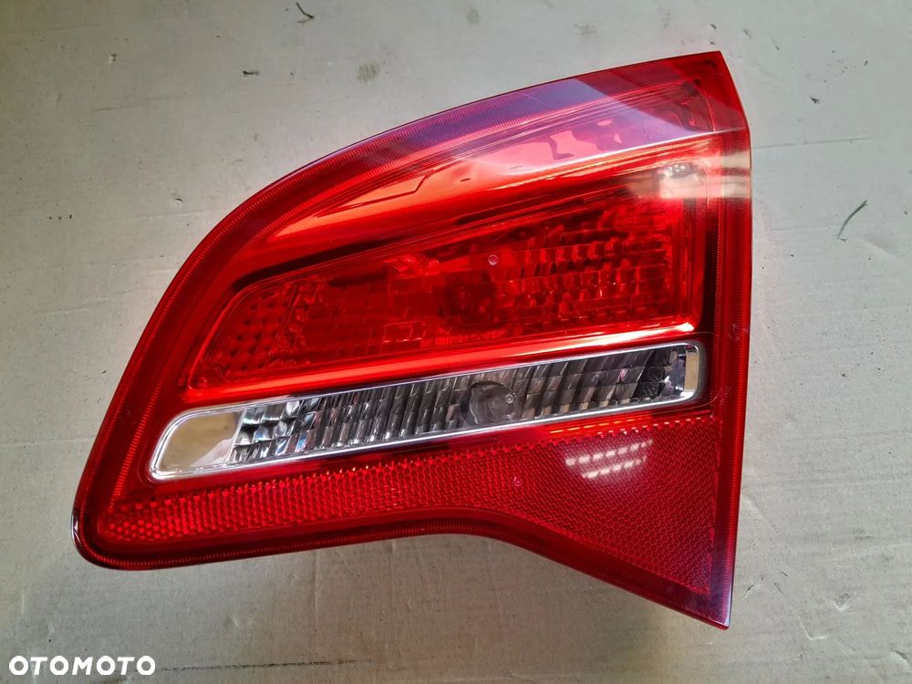 Meriva B lampa klapy tył tylna PRAWA Europa Opel - 1