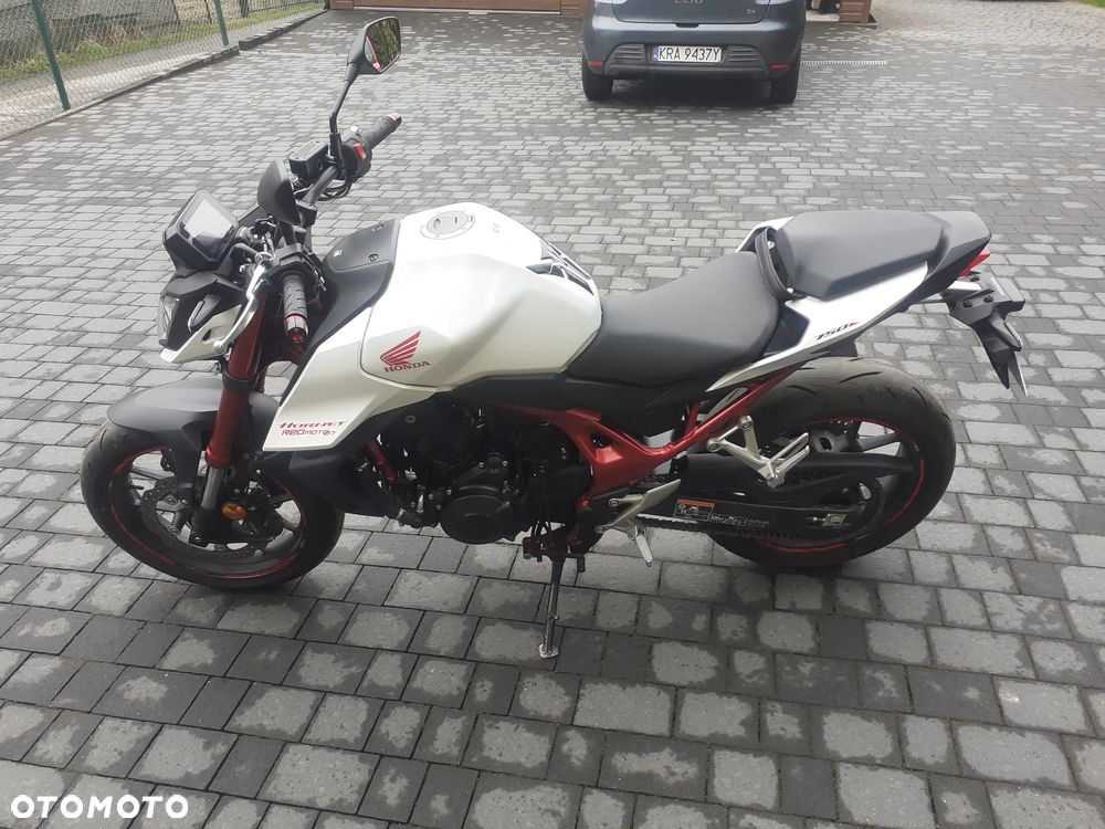 Honda Hornet - 30