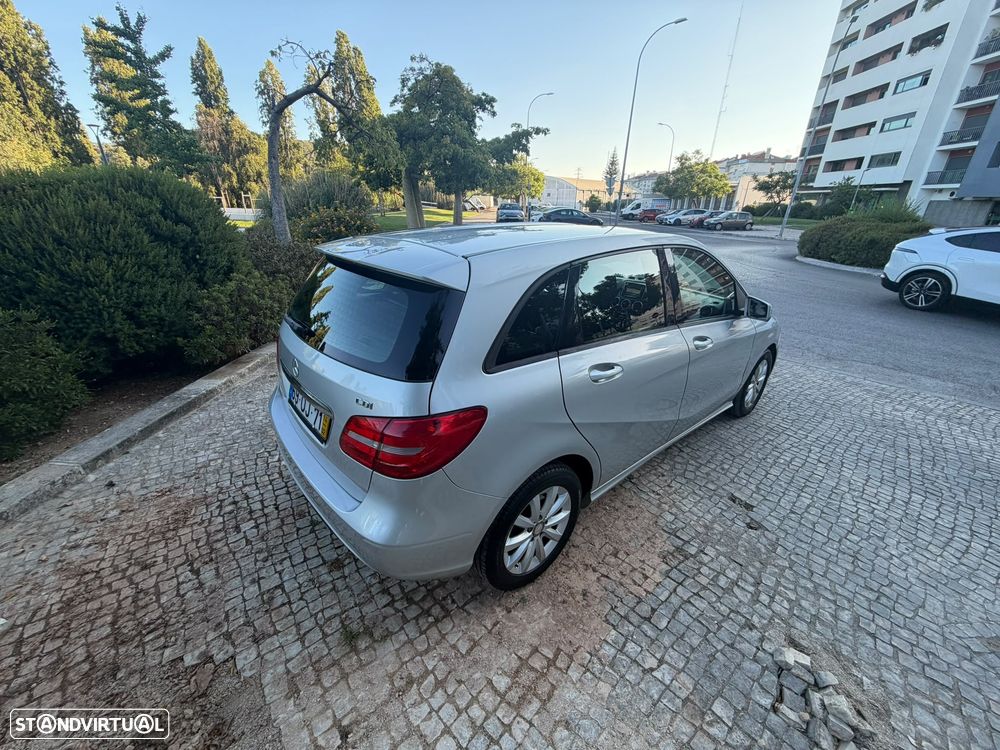 Mercedes-Benz B 180 CDI BlueEFFICIENCY - 15