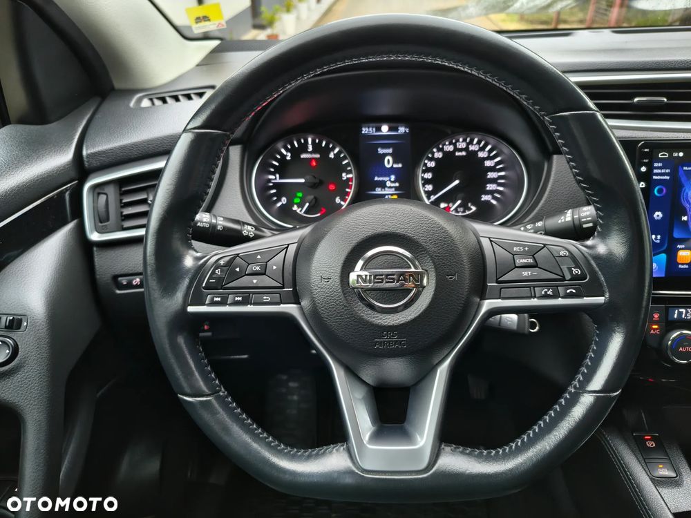 Nissan Qashqai - 24