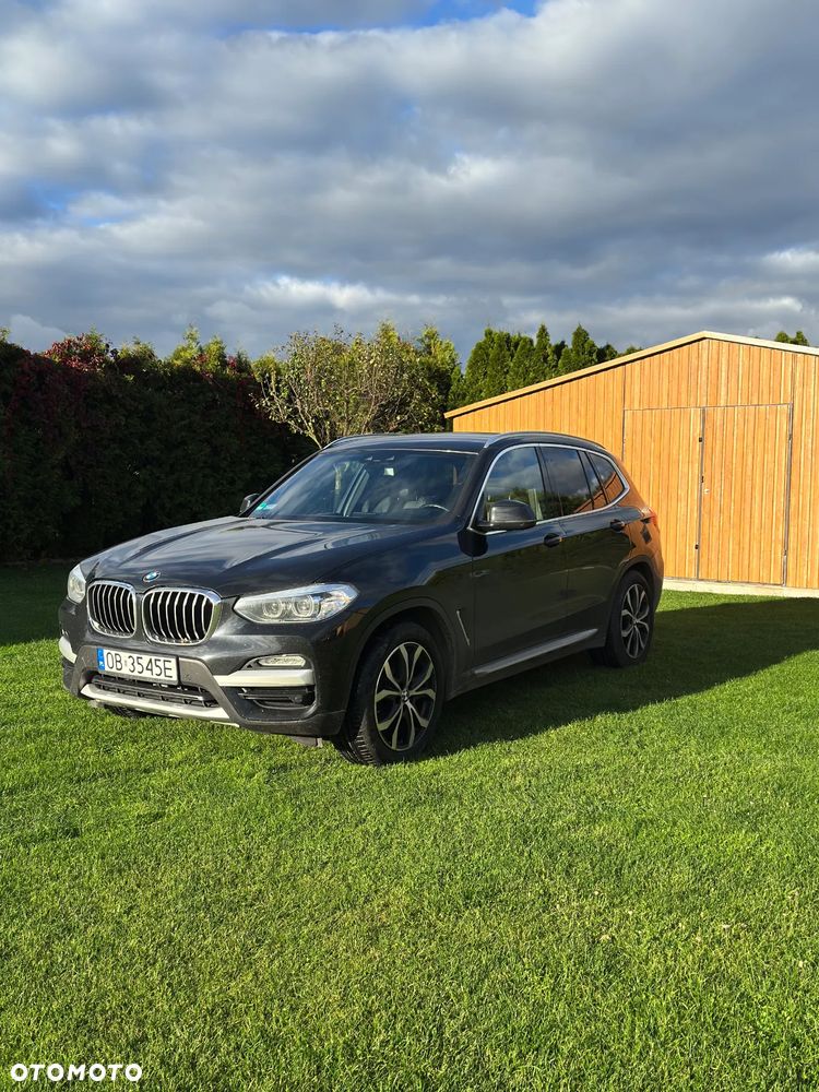 BMW X3 xDrive20d Luxury Line - 3