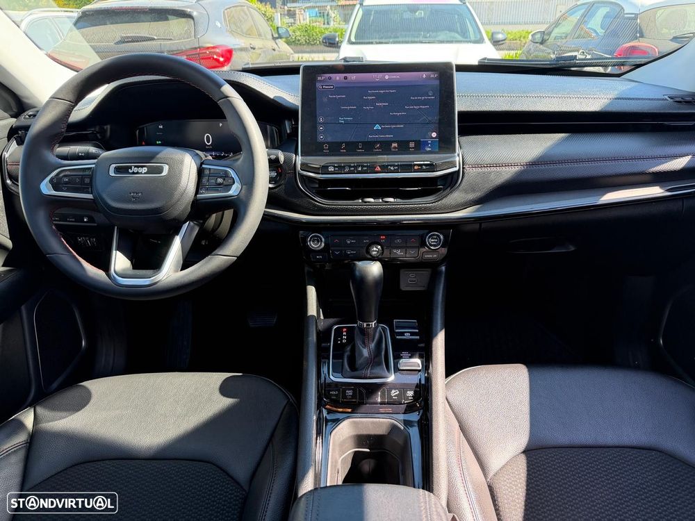 Jeep Compass 1.3 TG Trailhawk - 15