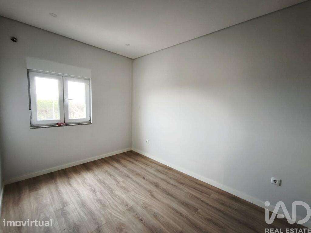 Casa / Villa T3 em Nelas - Grande imagem: 5/6
