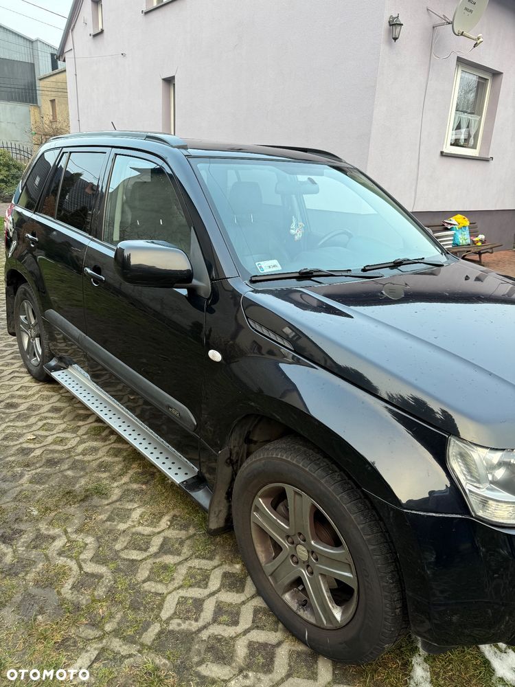 Suzuki Grand Vitara 2.0 De luxe - 4