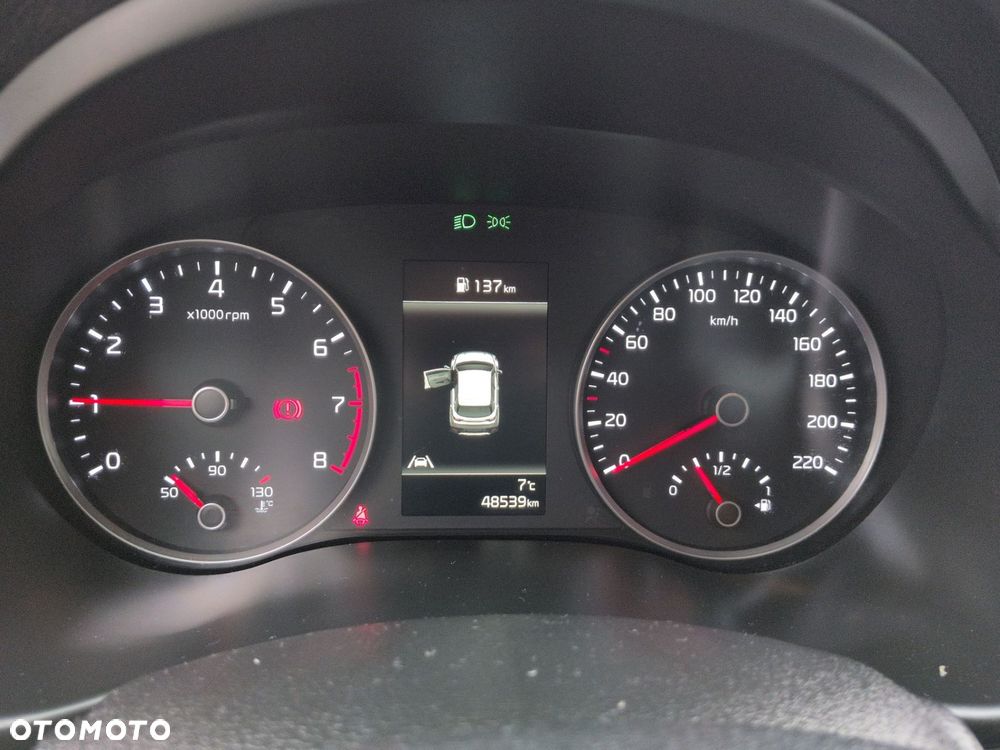 Kia Stonic 1.0 T-GDI L Business Line - 11