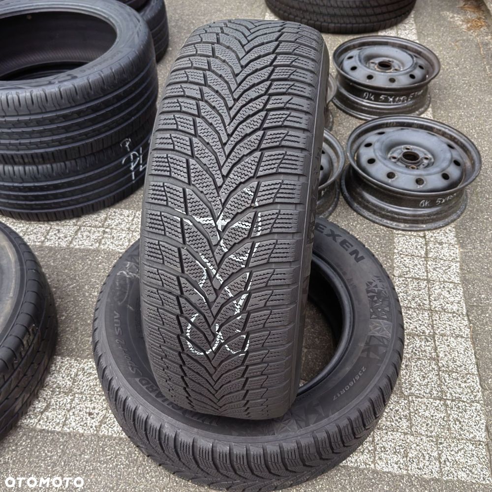 235/60R17 106H Nexen Winguard Spoert 2 SUV 2024 para zima PZ3