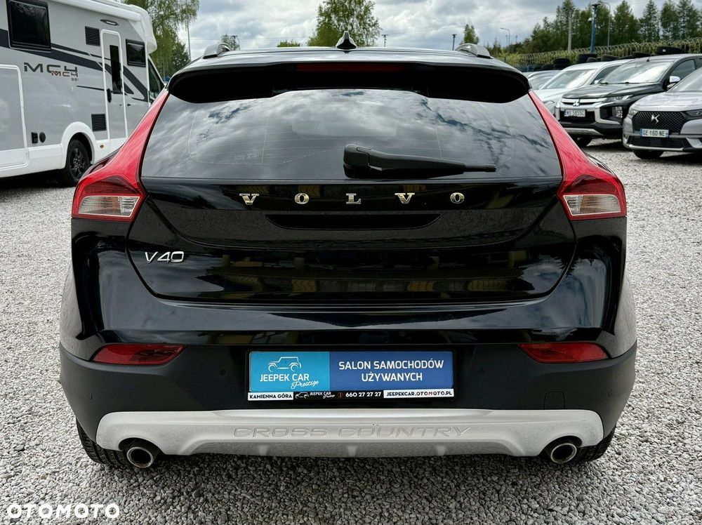 Volvo V40 Cross Country D3 Drive-E Momentum - 6