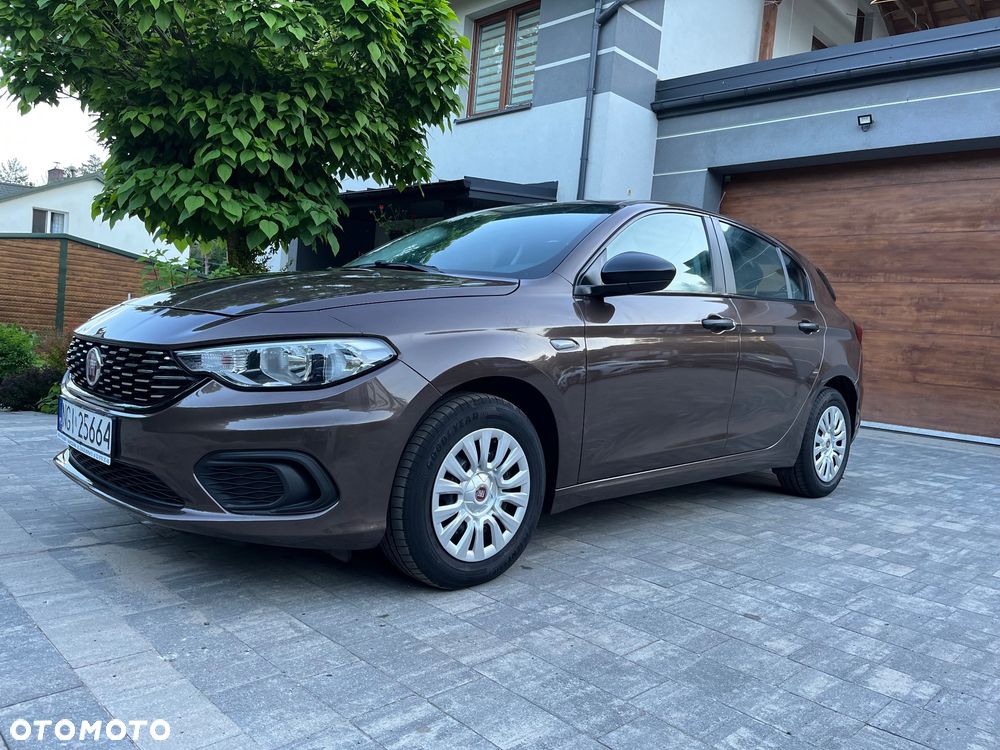 Fiat Tipo 1.4 16v Easy EU6d - 9