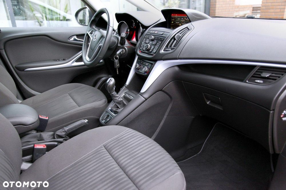 Opel Zafira Tourer 1.4 Turbo Active - 10