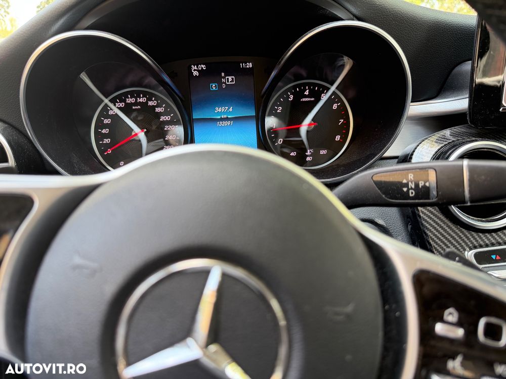Mercedes-Benz C - 8