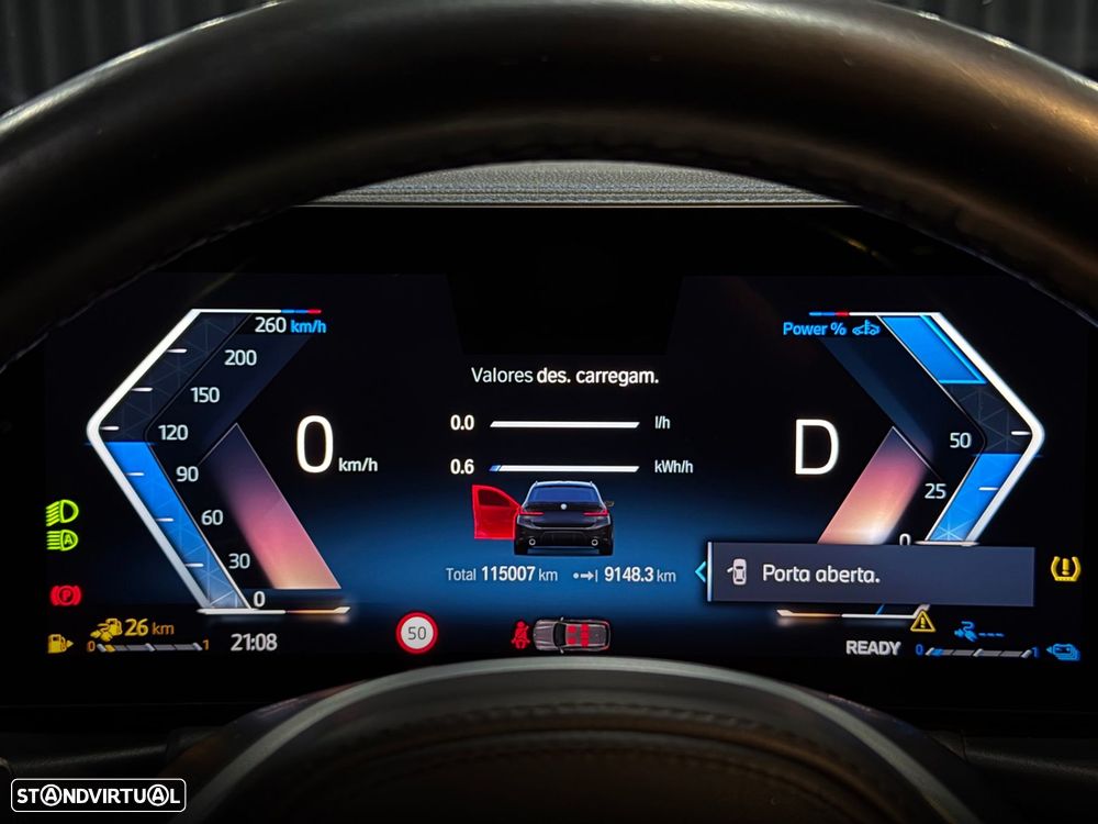 BMW 330 e Touring Pack Desportivo M Pro Auto - 29