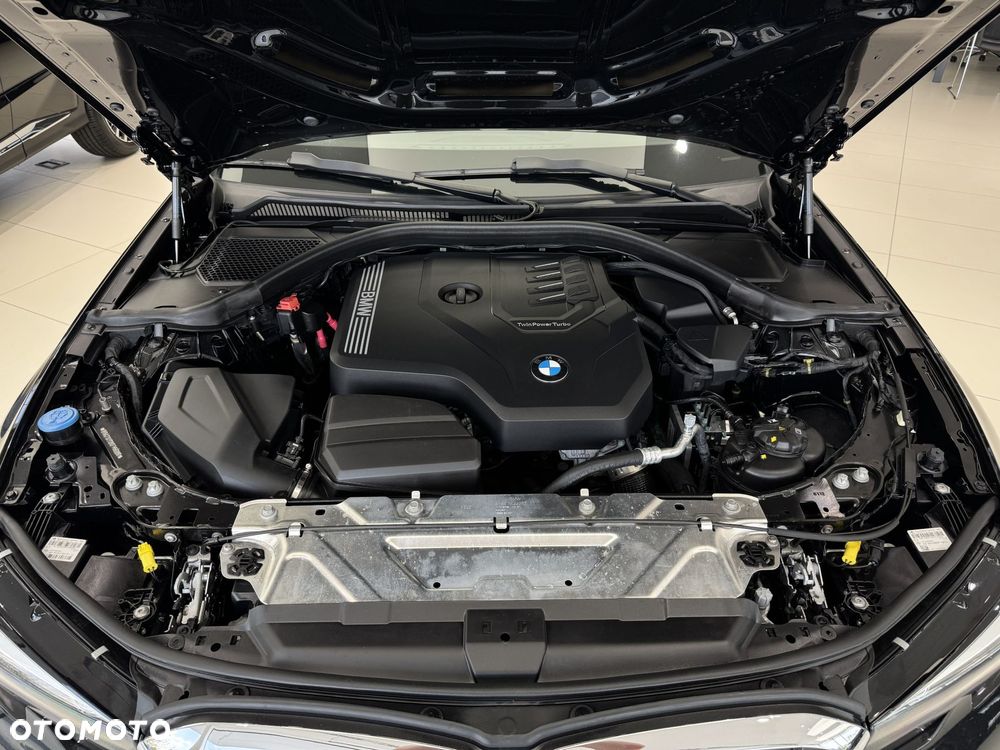 BMW Seria 3 318i Advantage - 20