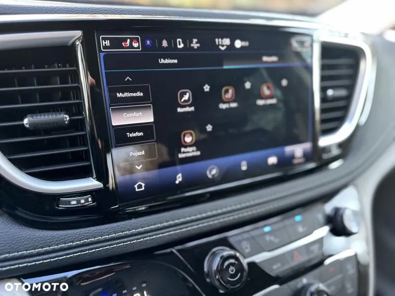 Chrysler Pacifica - 15