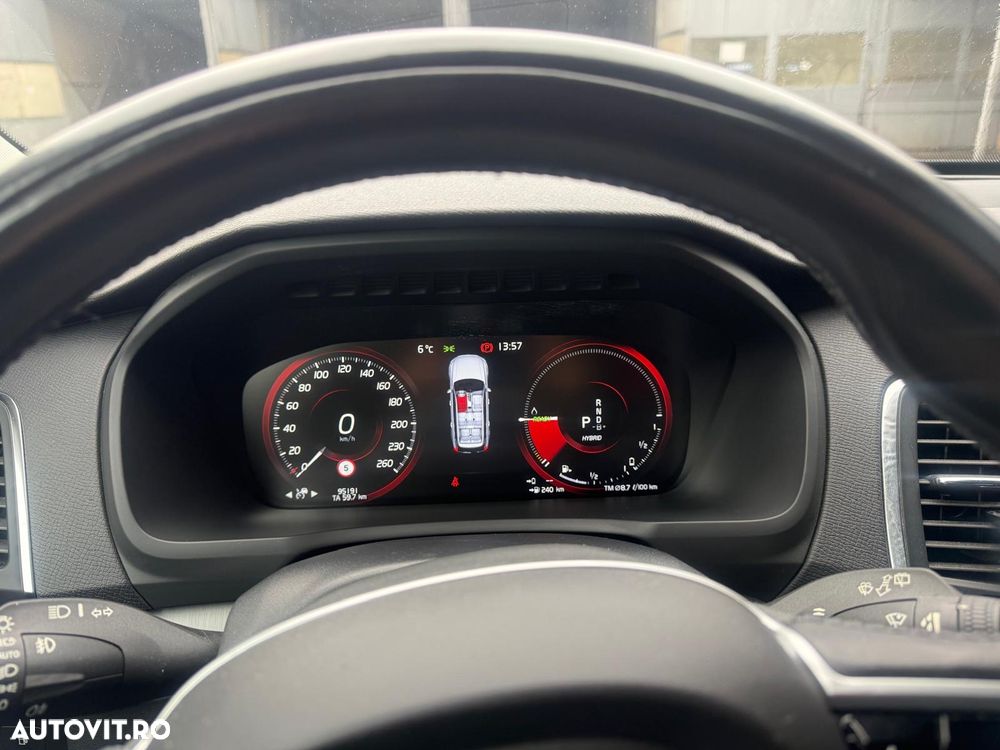 Volvo XC 90 T8 eAWD R-Design - 7