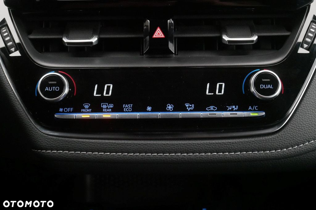 Toyota Corolla - 19