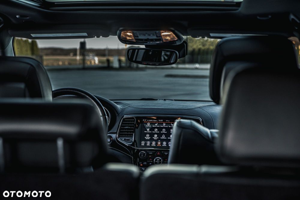 Jeep Grand Cherokee 5.7 V8 HEMI 4WD Automatik Overland - 18