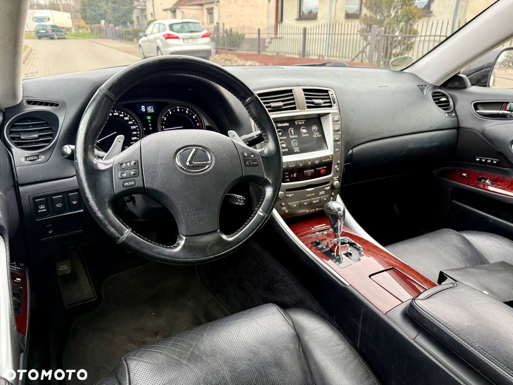 Lexus IS 250 Luxury Line - 21