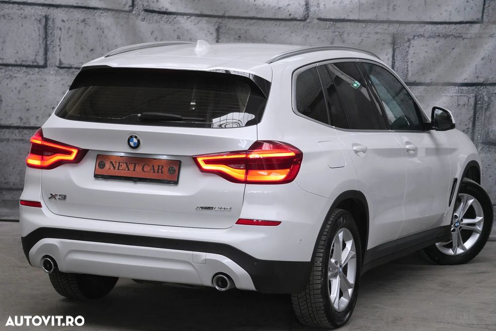 BMW X3 xDrive20d Aut. Advantage - 4