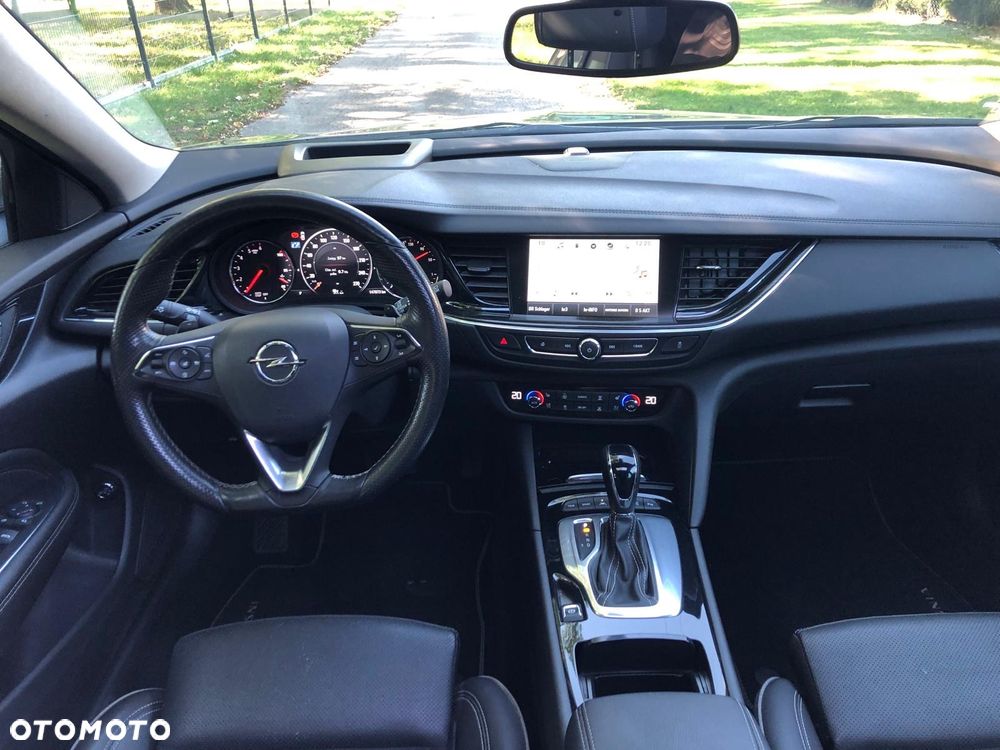 Opel Insignia Country Tourer 2.0 BiTrb D 4x4 Automatik Exclusive - 12