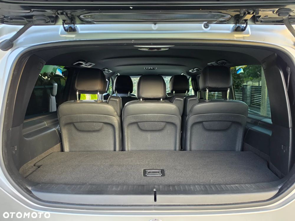 Mercedes-Benz Klasa V 300 d 4-Matic 9G-Tronic (d³ugi) - 36