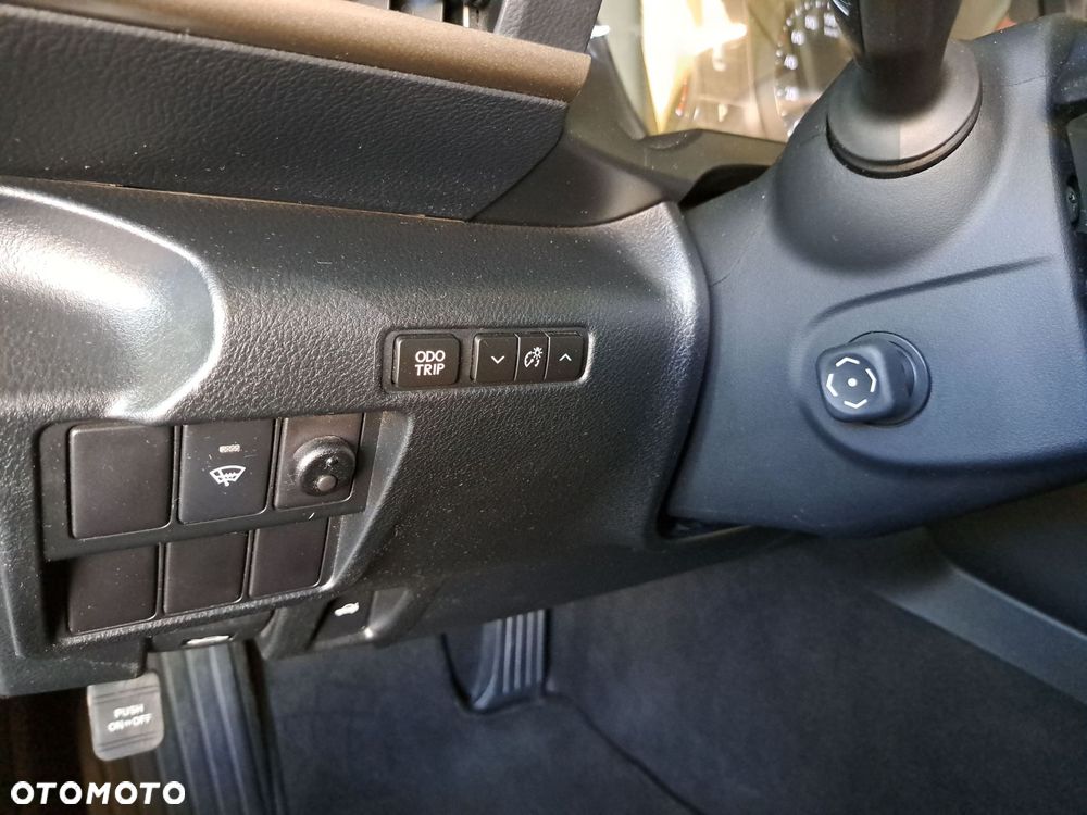 Lexus IS 200t Elegance - 30