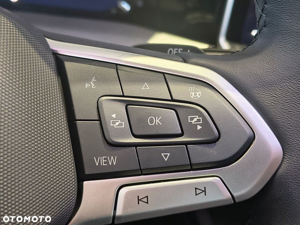 Volkswagen Golf Variant 1.5 eTSI mHEV Life Plus DSG - 17