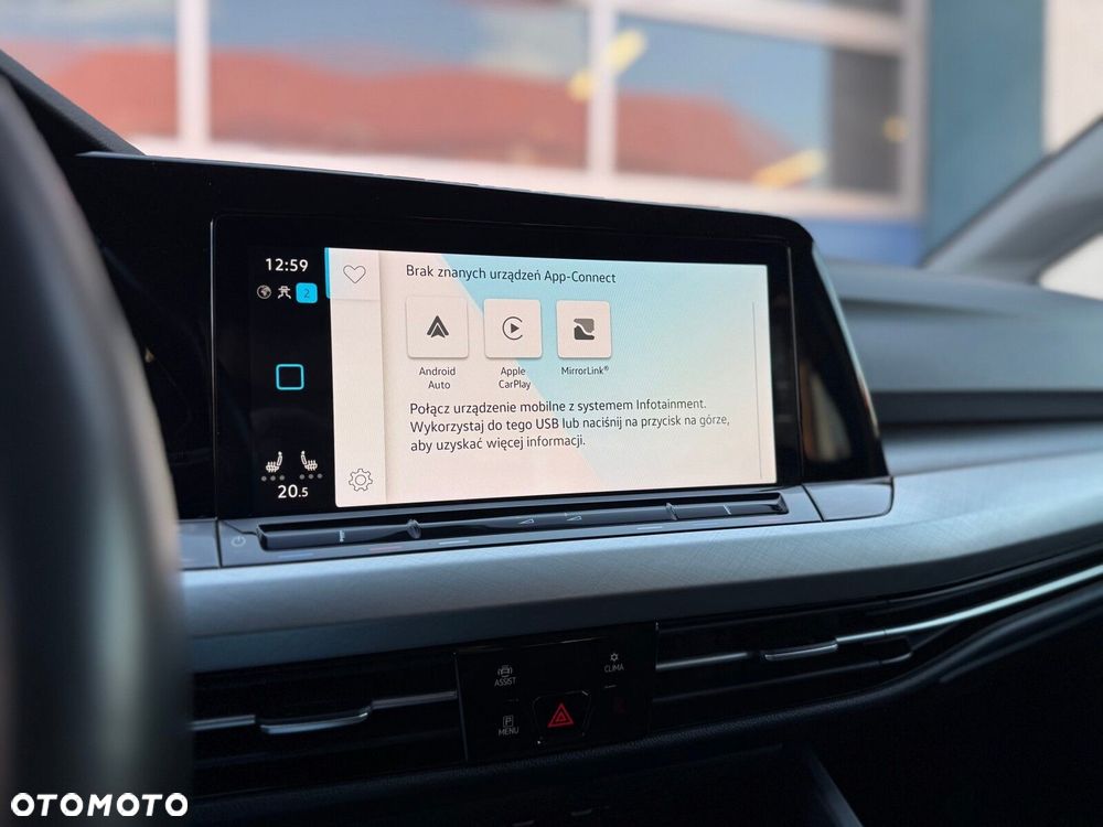 Volkswagen Golf 1.0 eTSI Life DSG - 22