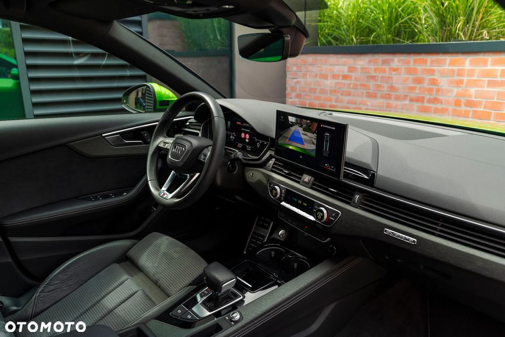 Audi A4 Avant 45 TFSI quattro S tronic S line - 27