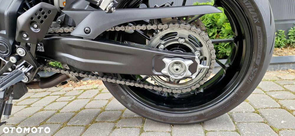 Yamaha MT - 37