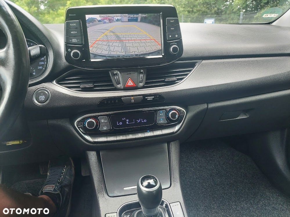 Hyundai i30 1.4 T-GDI DCT Premium - 27