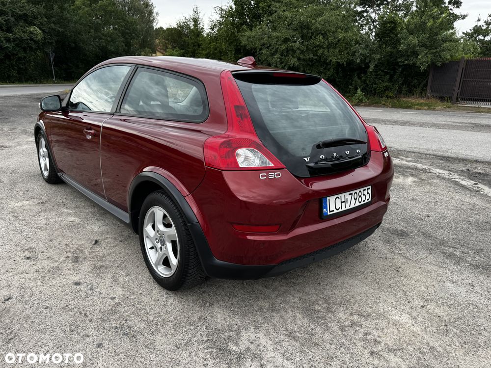Volvo C30 D2 DRIVe Momentum - 4