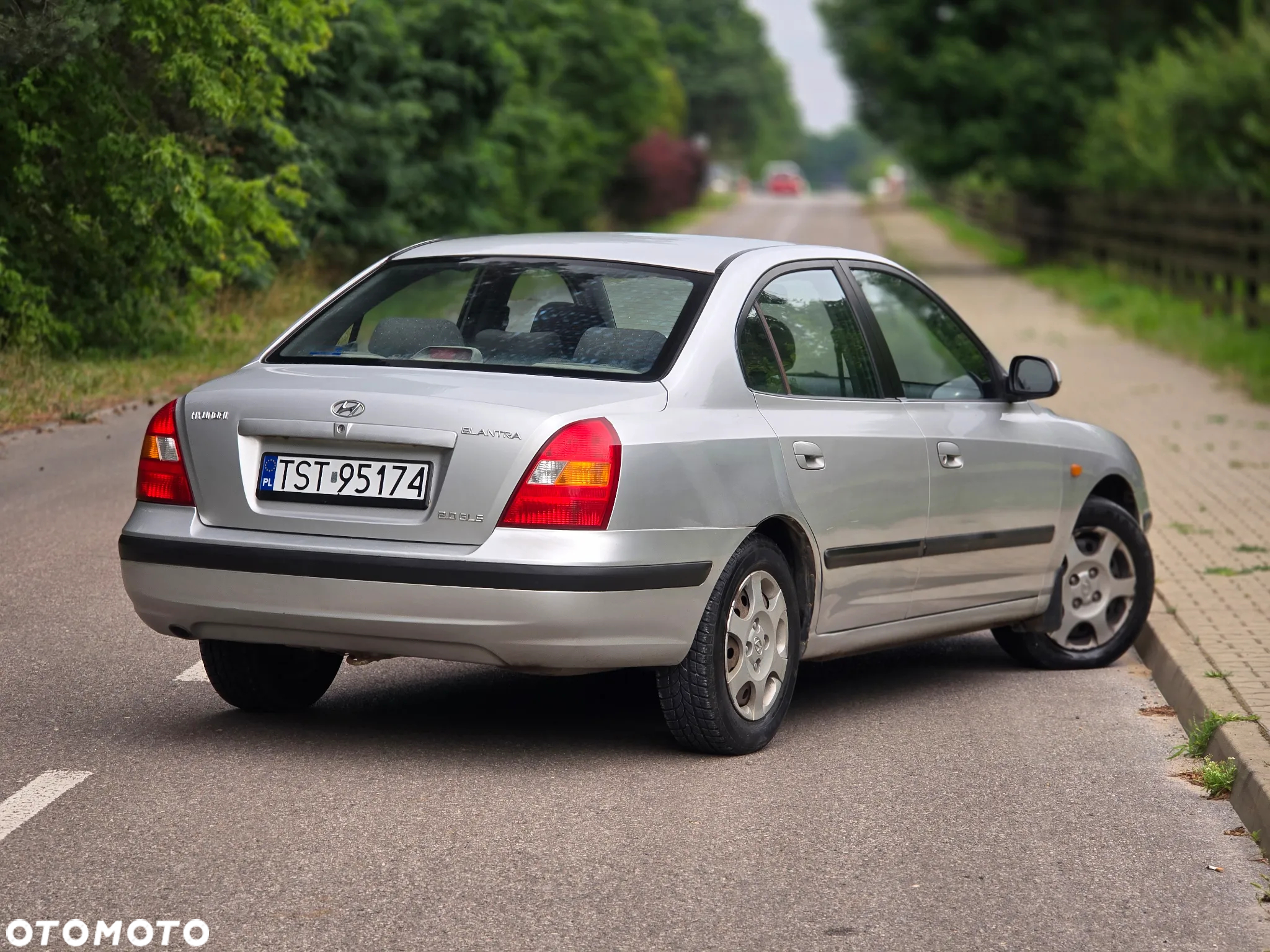 Hyundai Elantra 2.0 GLS - 4