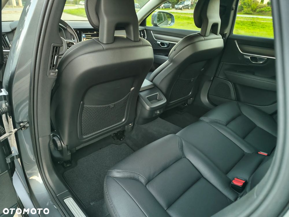 Volvo V90 Cross Country D4 AWD Geartronic Pro - 31