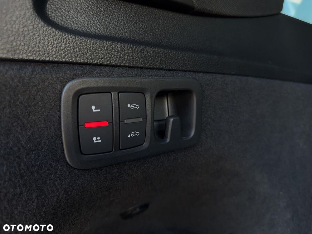 Audi Q7 55 TFSI mHEV Quattro S Line Tiptr - 38
