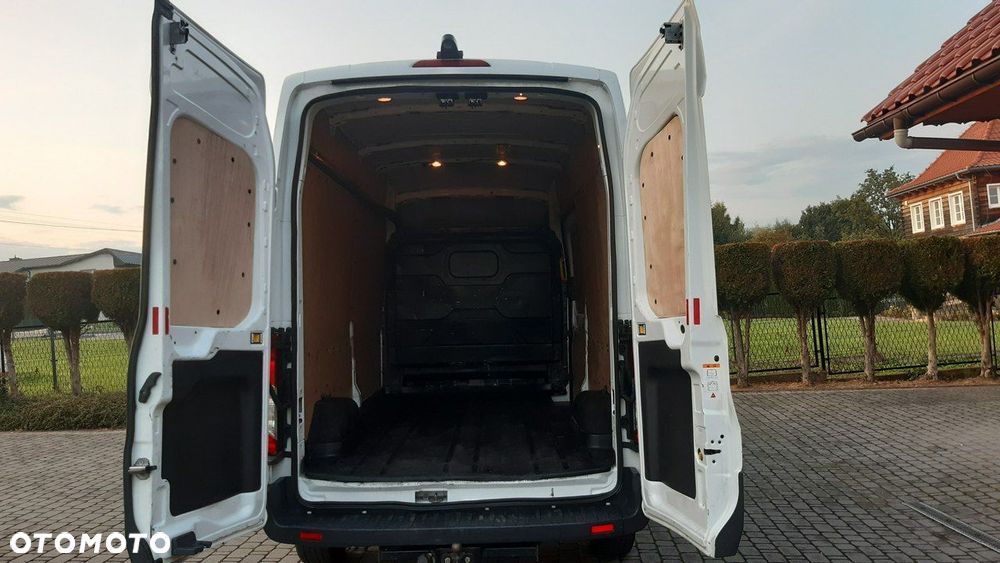 Ford Transit - 31