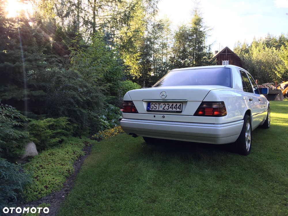 Mercedes-Benz W124 (1984-1993) - 9
