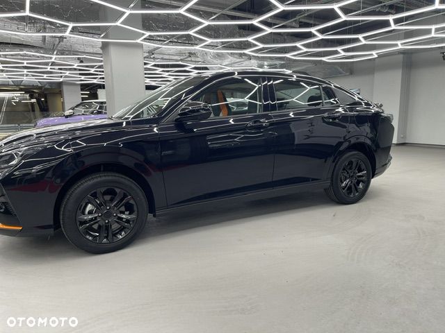 Dongfeng Shine - 5