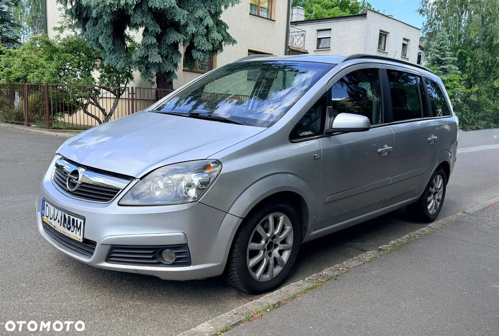 Opel Zafira 1.9 CDTI Enjoy - 1