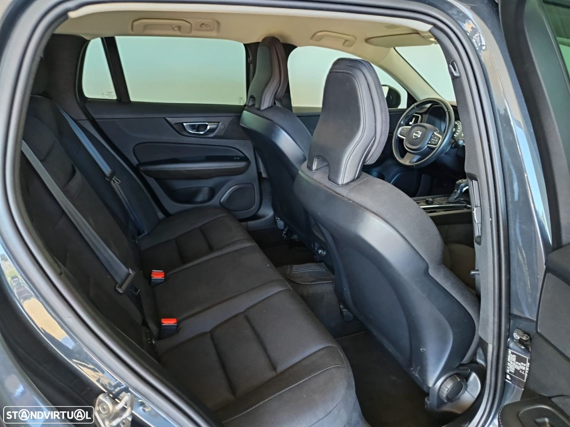 Volvo V60 2.0 D3 Geartronic - 22