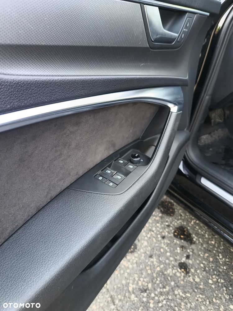 Audi A6 Avant 45 TDI quattro tiptronic design - 10
