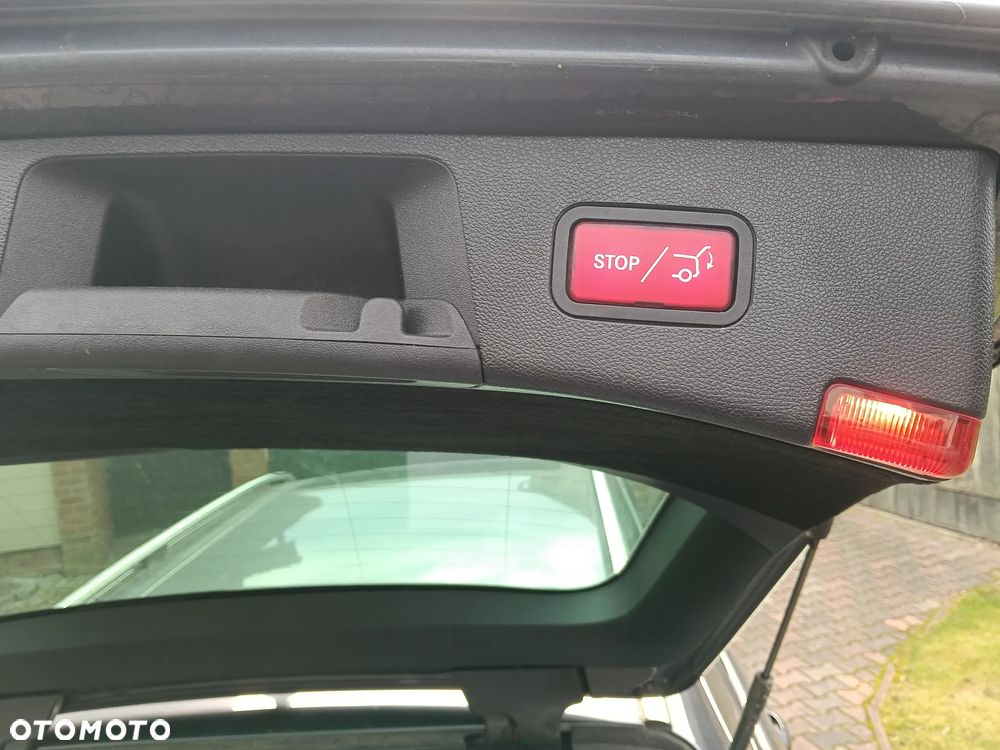 Mercedes-Benz Klasa E 220 CDI 7G-TRONIC Avantgarde - 12