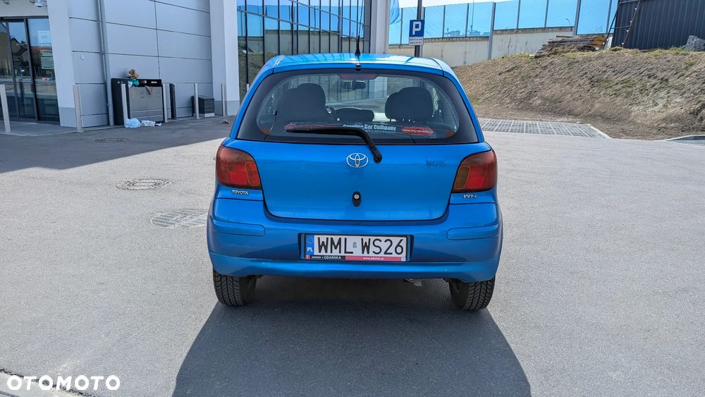 Toyota Yaris 1.3 Luna - 8