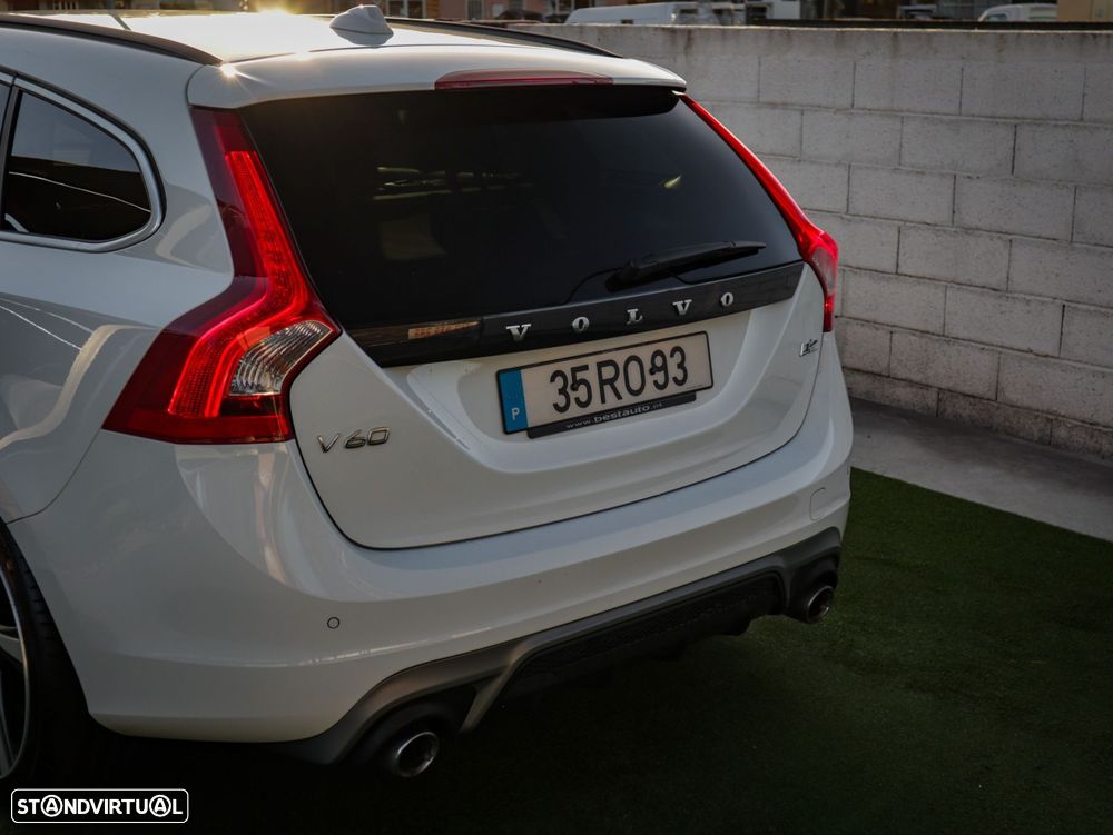 Volvo V60 2.0 D2 R-Design - 8